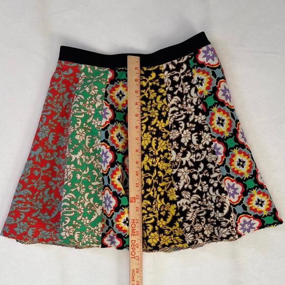 Alice and Olivia Colorful Jacquard Patchwork Print Bunnie Mini Skirt Sz. Small - Picture 4 of 9